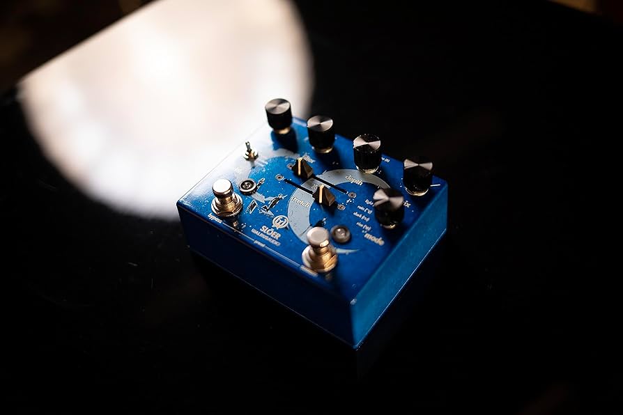 Amazon.com: Walrus Audio SLOER Stereo Ambient Reverb, Blue