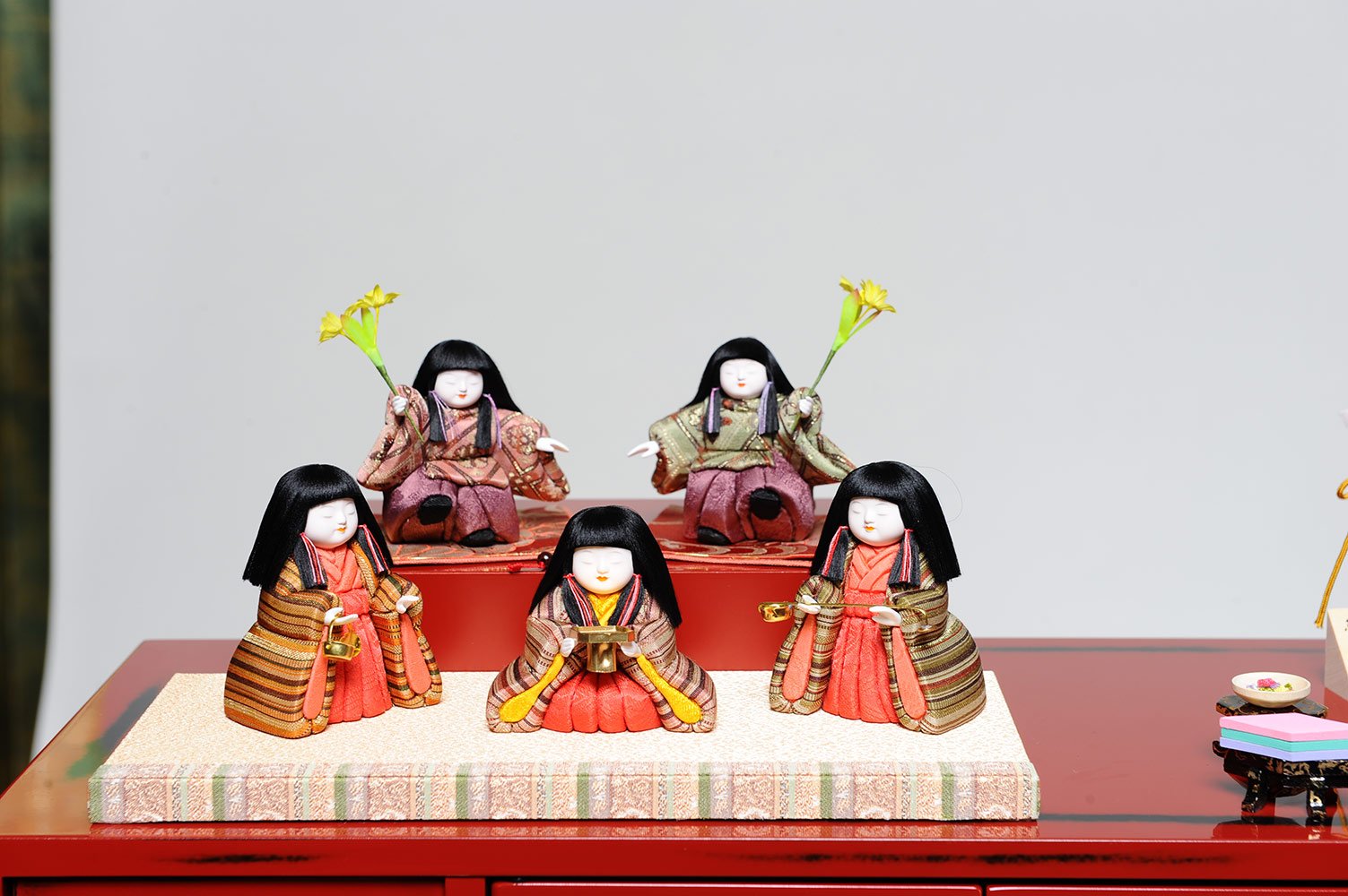 Amazon | 【雛人形】【木目込収納】木目込人形：やよい小箱：柿沼東光