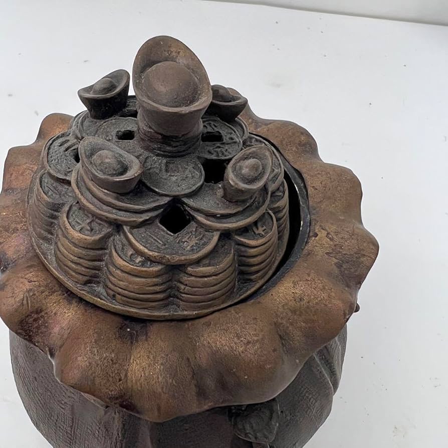 Amazon｜中国 大明宣徳年製 香炉 香道具 銅 1.7kg 置物 工芸 骨董