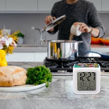 Amazon.co.jp: ゲゲゲの鬼太郎 鬼太郎誕生 目覚まし時計 時間どおりに