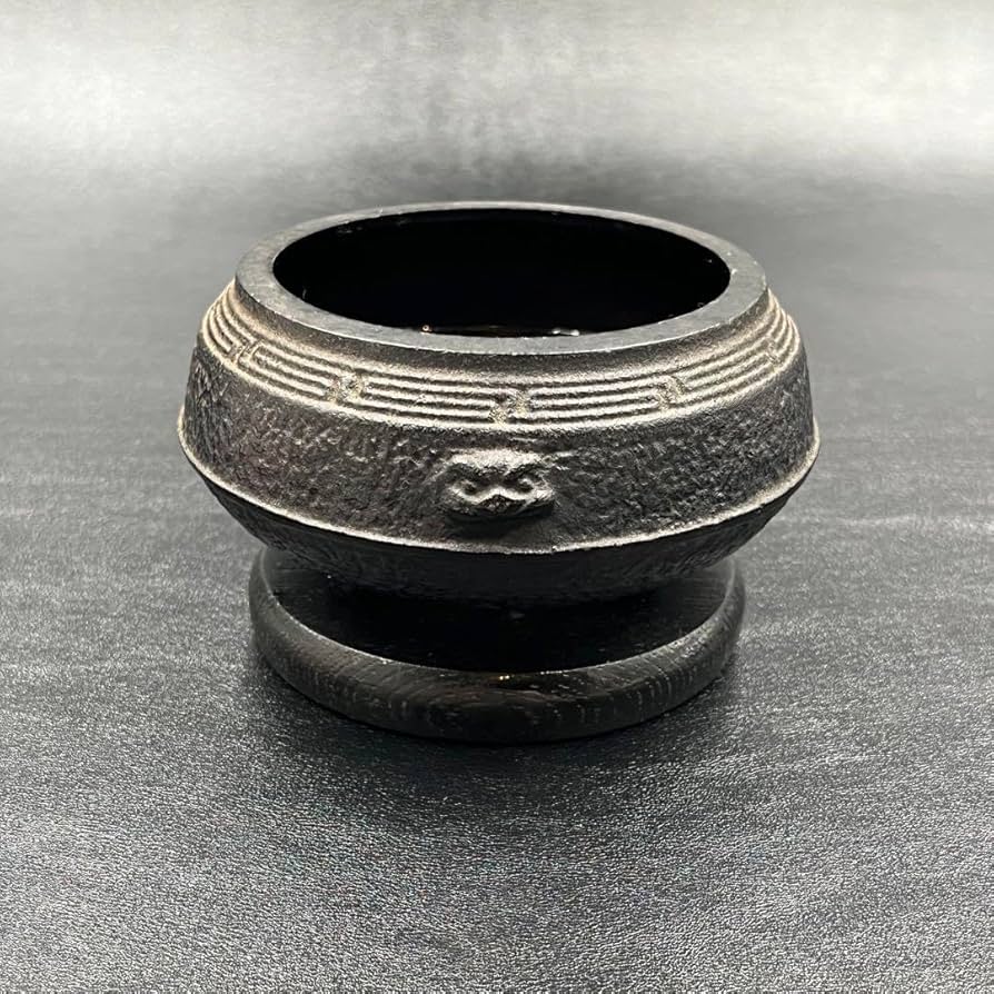 Amazon｜521-4 南部鉄器灰落とし 灰皿鉄製煙草香炉仏具お香立てレトロ