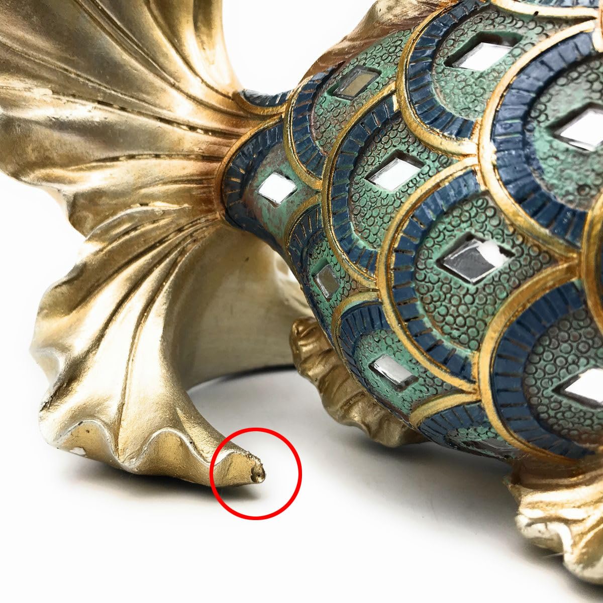 Amazon.co.jp: 訳 置物 ゴールドの金魚 青いウロコ 立派な尾びれ 彫刻