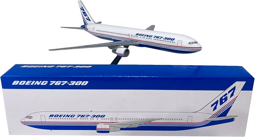 Amazon.com: Flight Miniatures Boeing Demo House Colors (81-04) 767