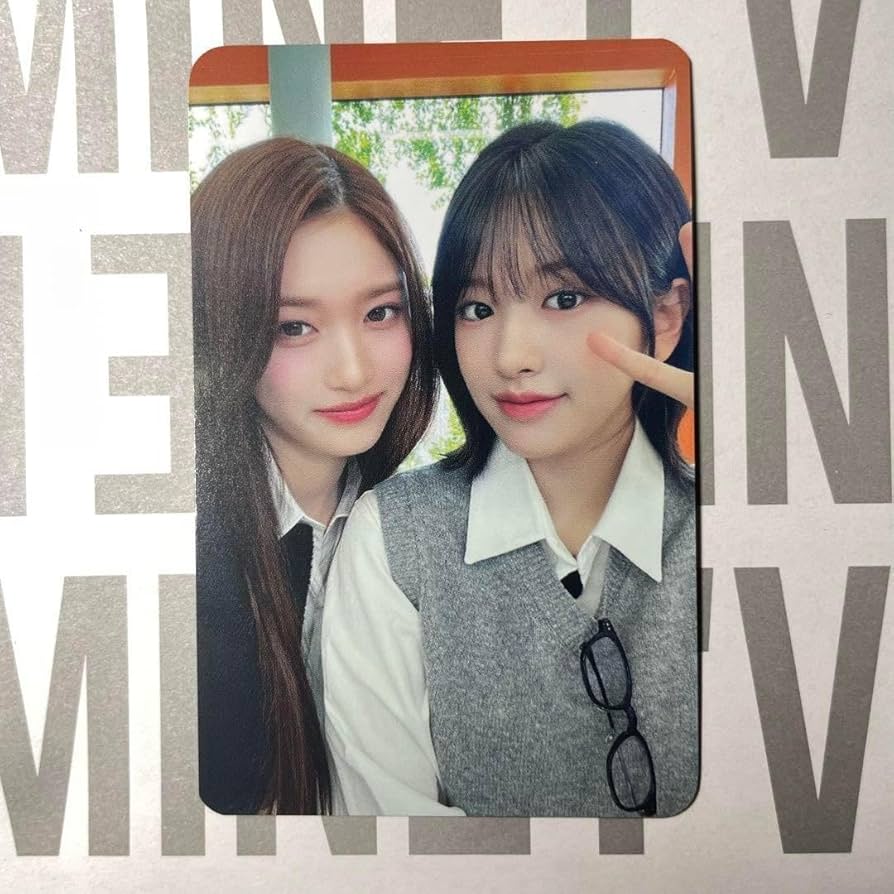 Amazon.co.jp: IVE ユジン イソ トレカ ファンミ 公式 アイドル : おもちゃ