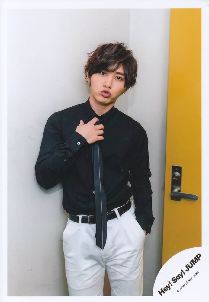 Amazon.co.jp: Hey! Say! JUMP 公式生写真（山田涼介）HY00124 : おもちゃ