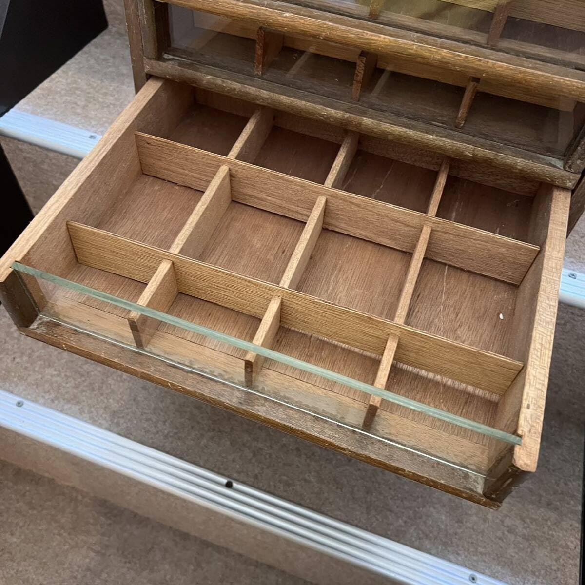 Amazon.co.jp: 糸ケース ダルマ印 京美糸 レトロ アンティーク 飾り棚