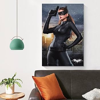 Amazon.co.jp: 『ダークナイトライジング』で キャットウーマンを演じ