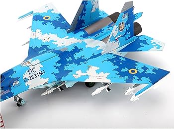 Amazon.co.jp: AZIZAT 1/72スケール航空機モデル、ウクライナ空軍2016