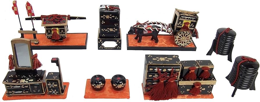 Amazon.co.jp: 雛人形 雛道具 豆お道具七品セット 12号 : Toys & Games