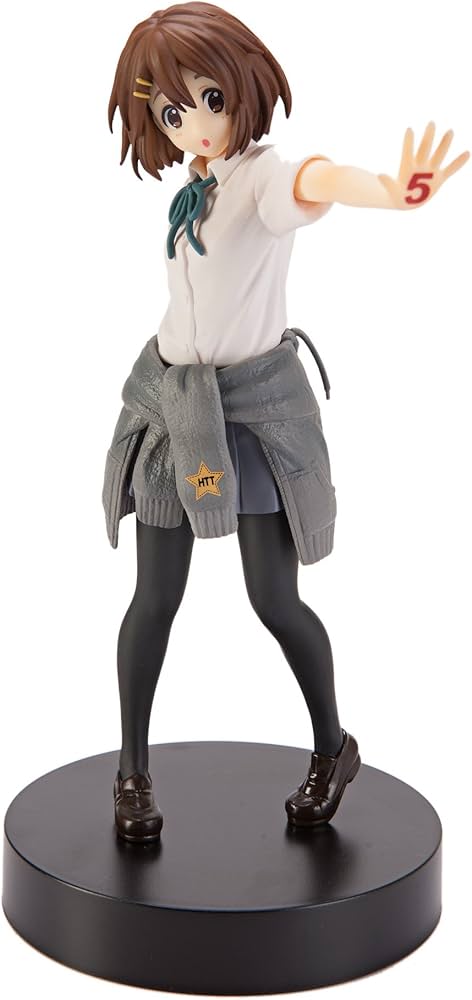 Amazon.com: K-ON! Hirasawa Yui SQ 5th Anniversary Figure : Toys