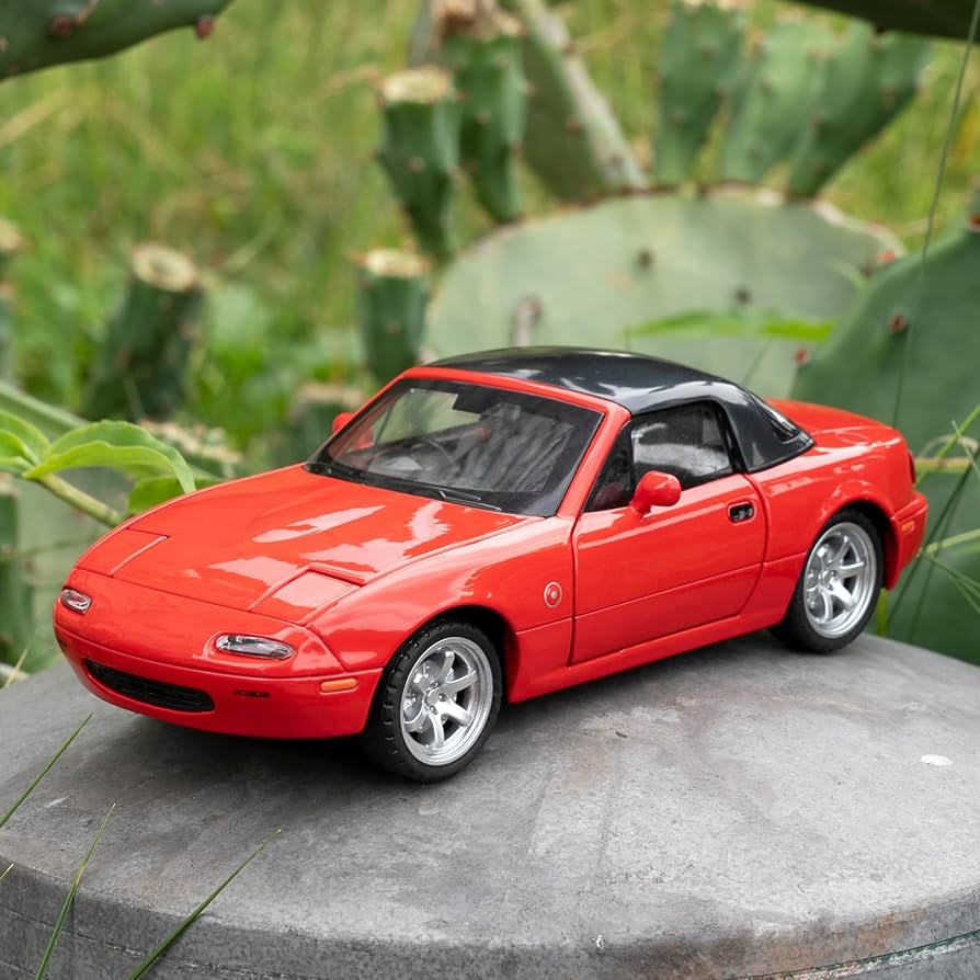 Amazon.co.jp: TGRCM-CZ 1/32 マツダ ミアータ MX-5 合金モデルカー