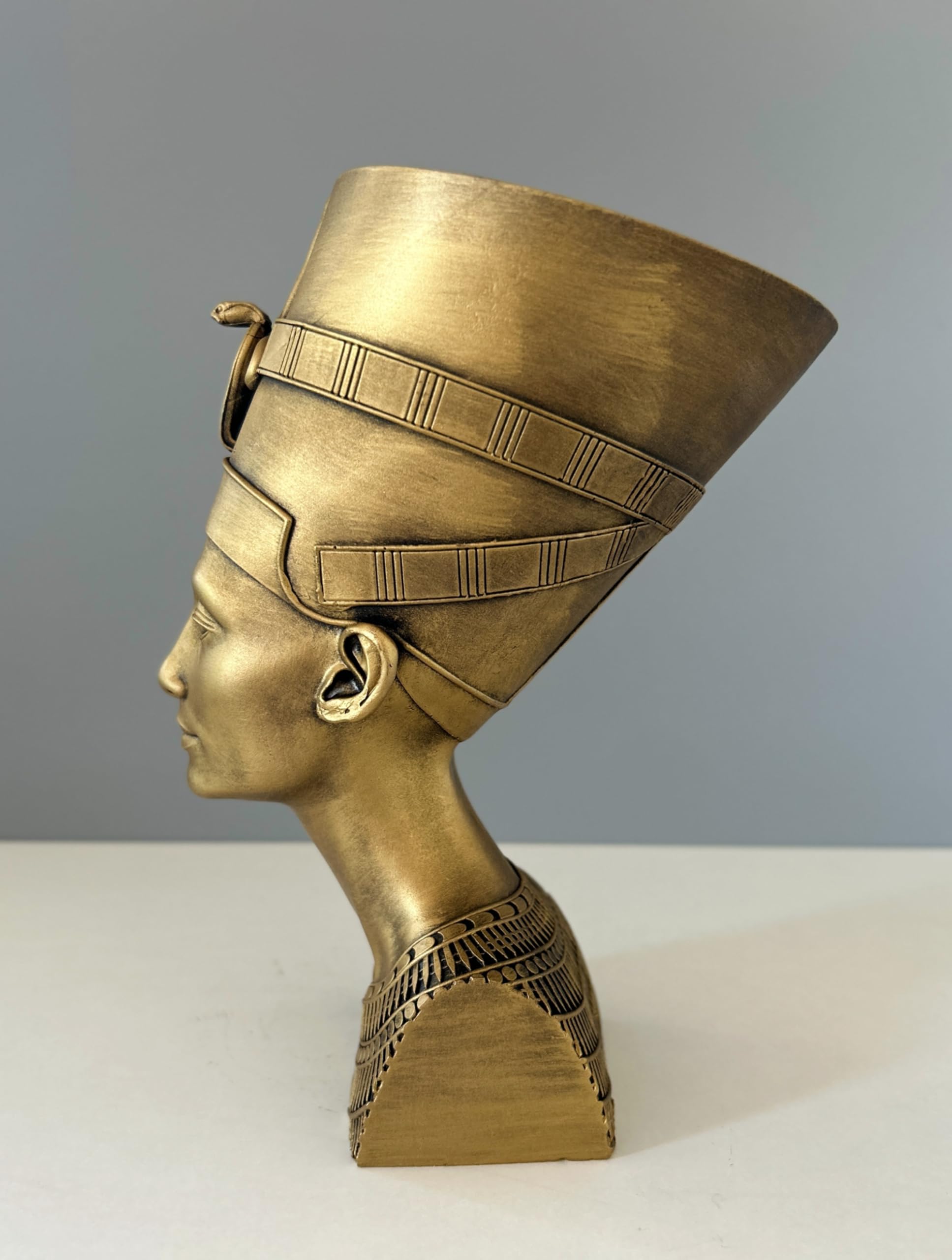 Amazon.com: Queen Nefertiti Bust Statue, 23 cm/9