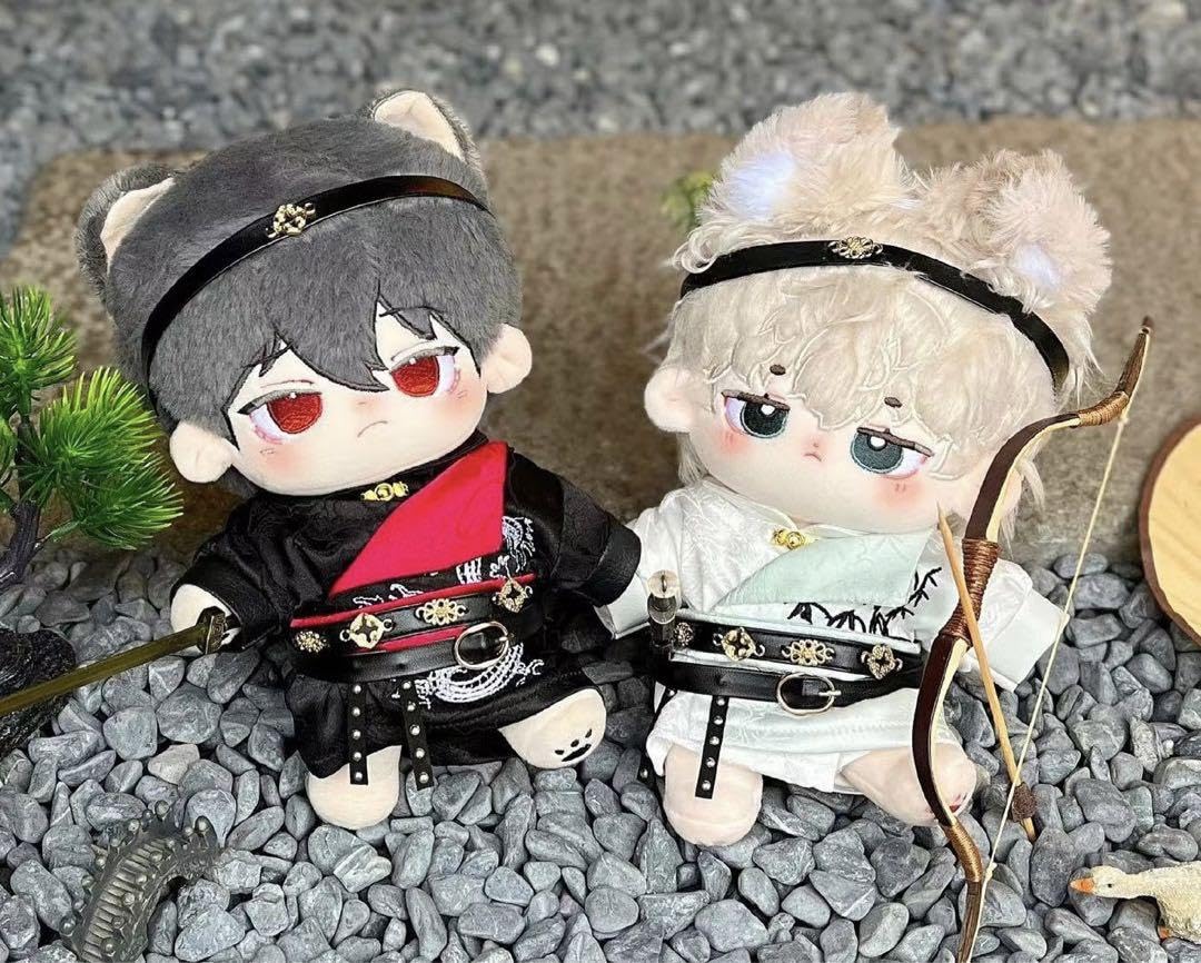 Amazon.co.jp: 即発送 剣2個付 20cm ぬいぐるみ 中華服ペア 着せ替え