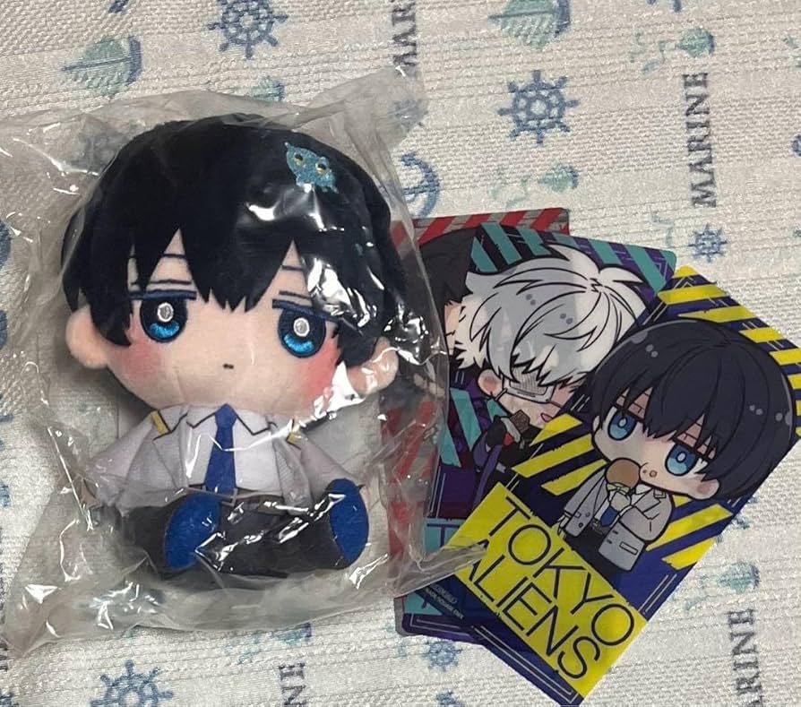 Amazon.co.jp: お顔整ってます 東京エイリアンズ おすわりぬいぐるみ