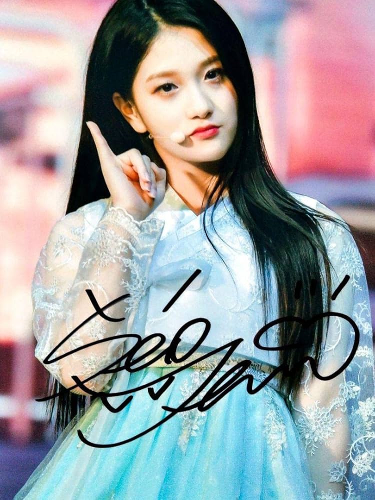 Amazon.co.jp: イ・ソヨン直筆サイン入り2Lサイズ写真LEE SEOYEON