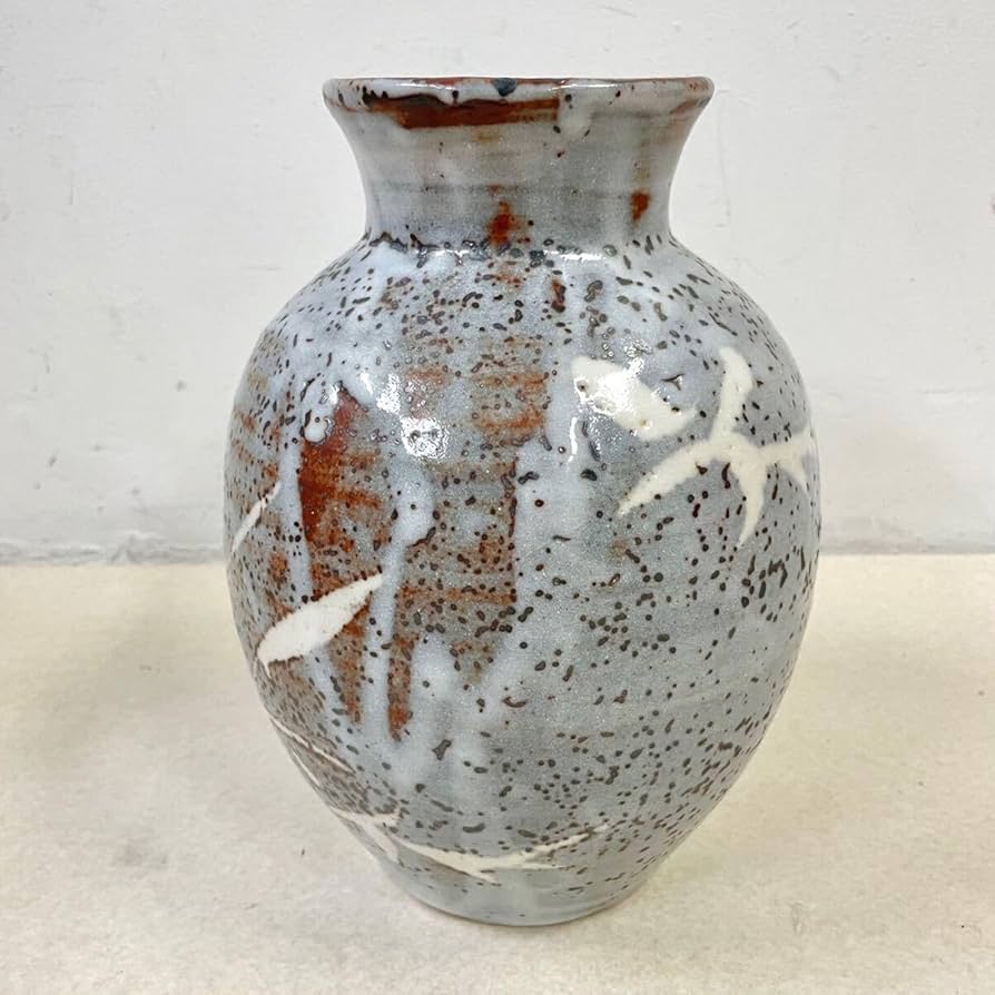 Amazon.co.jp: 桔梗屋窯 五代目 小三郎作 「志野竹文花瓶」共箱付き 高