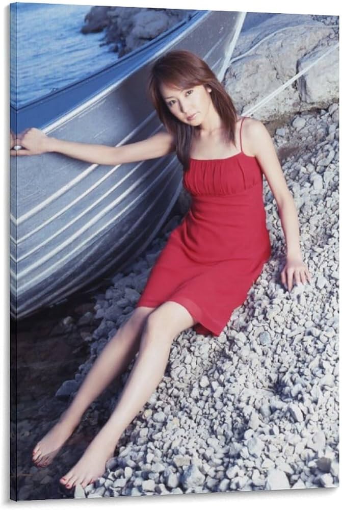 Amazon.co.jp: 矢田亜希子下着セクシー写真絵画ポスター オフィス