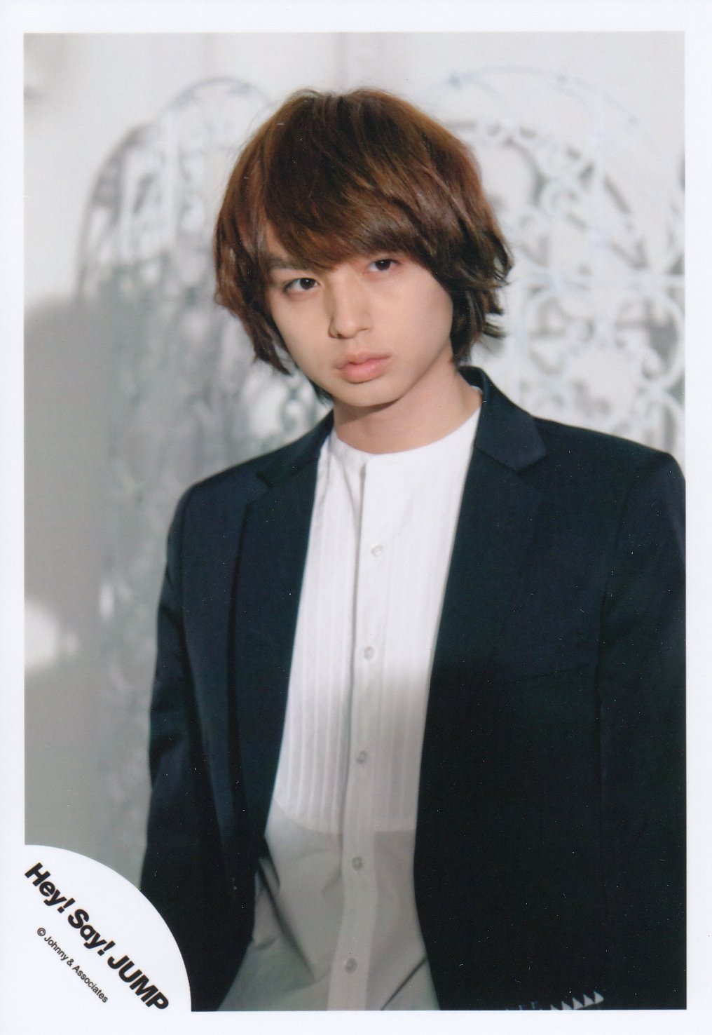 Amazon.co.jp: Hey! Say! JUMP 公式生写真 （伊野尾慧）HI00057 : おもちゃ