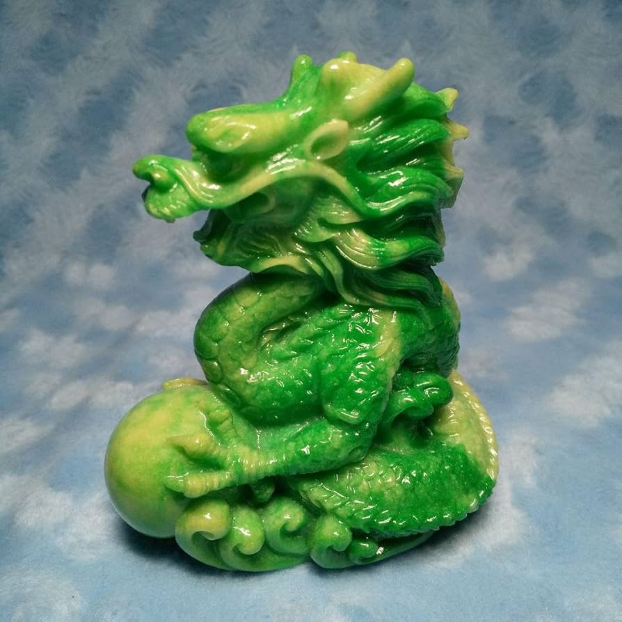 Amazon.co.jp: 龍 置物 翡翠 (練り) ドラゴン : ホーム＆キッチン