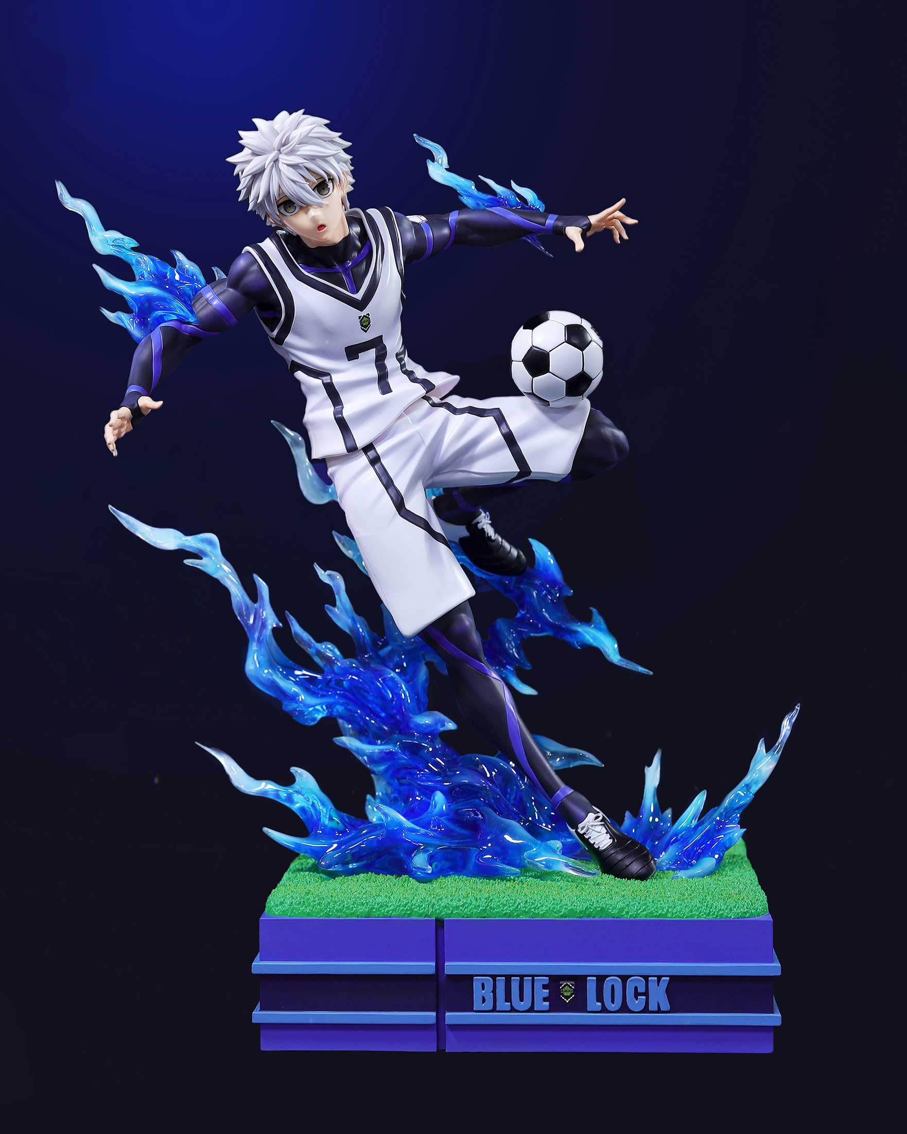 Amazon.co.jp: 凪誠士郎 なぎせいしろう フィギュア 1/6スケール 塗装