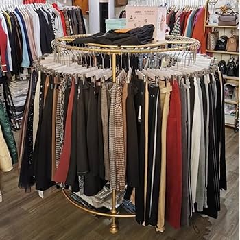 Amazon｜ラウンドハンガー 床置き 回転式 円形 衣類ラック 小売店