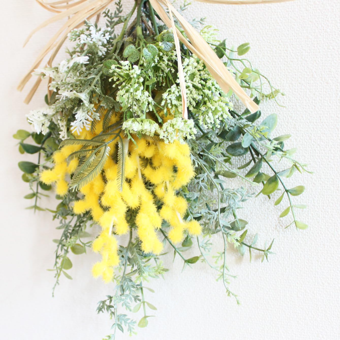 Amazon｜ミモザ ユーカリ リース 造花 ミニスワッグリース｜造花