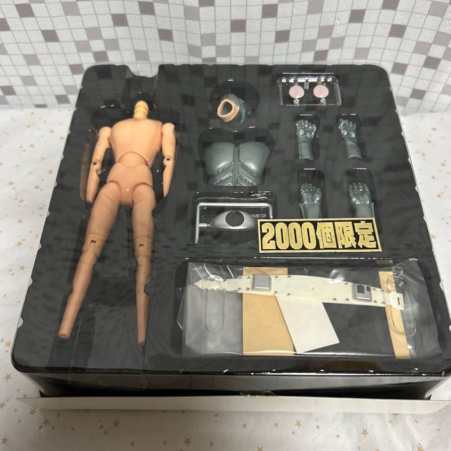 Amazon.co.jp: オオツカ企画 ハイパーヒーロー リアルアクションドール