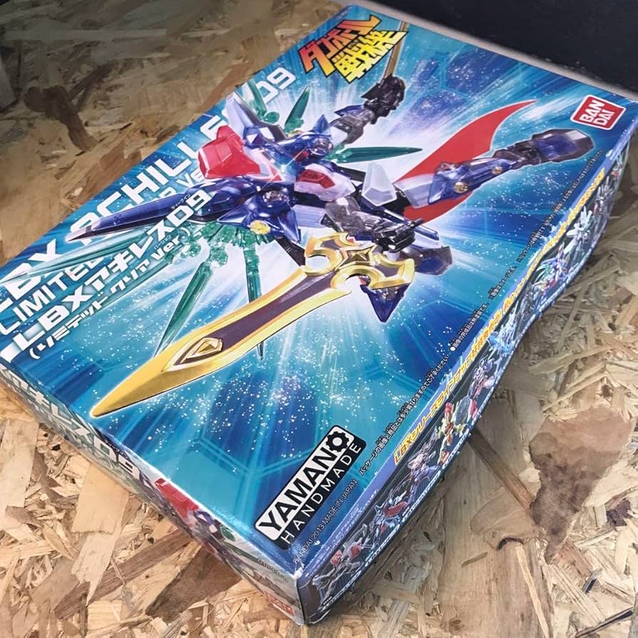 Amazon.co.jp: LBXアキレスD9 リミテッドクリアver ダンボール戦機