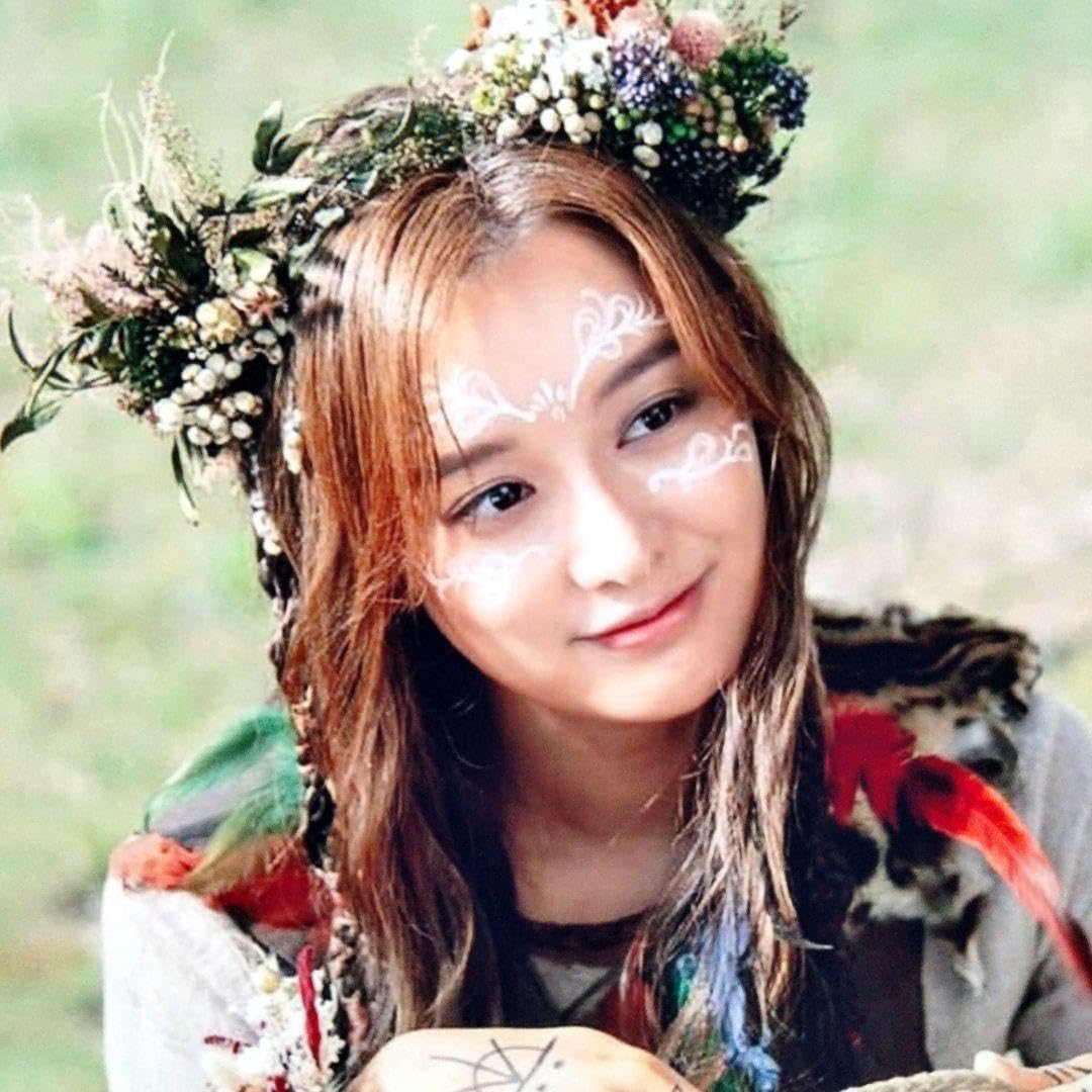 Amazon.co.jp: キム ジウォン直筆サイン入り写真…相続者たち : おもちゃ