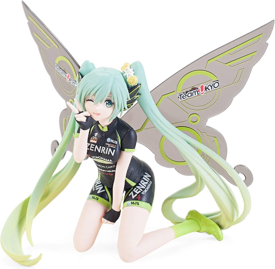 Amazon.com: Banpresto Hatsune Miku Goodsmile Racing and Team UKYO