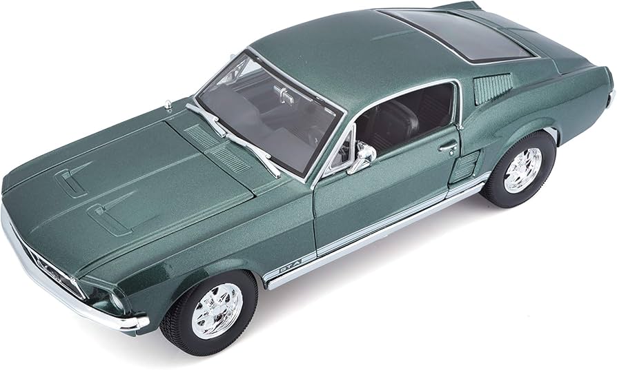 Amazon.co.jp: Maisto 1:18 スペシャルエディション 1967 フォード