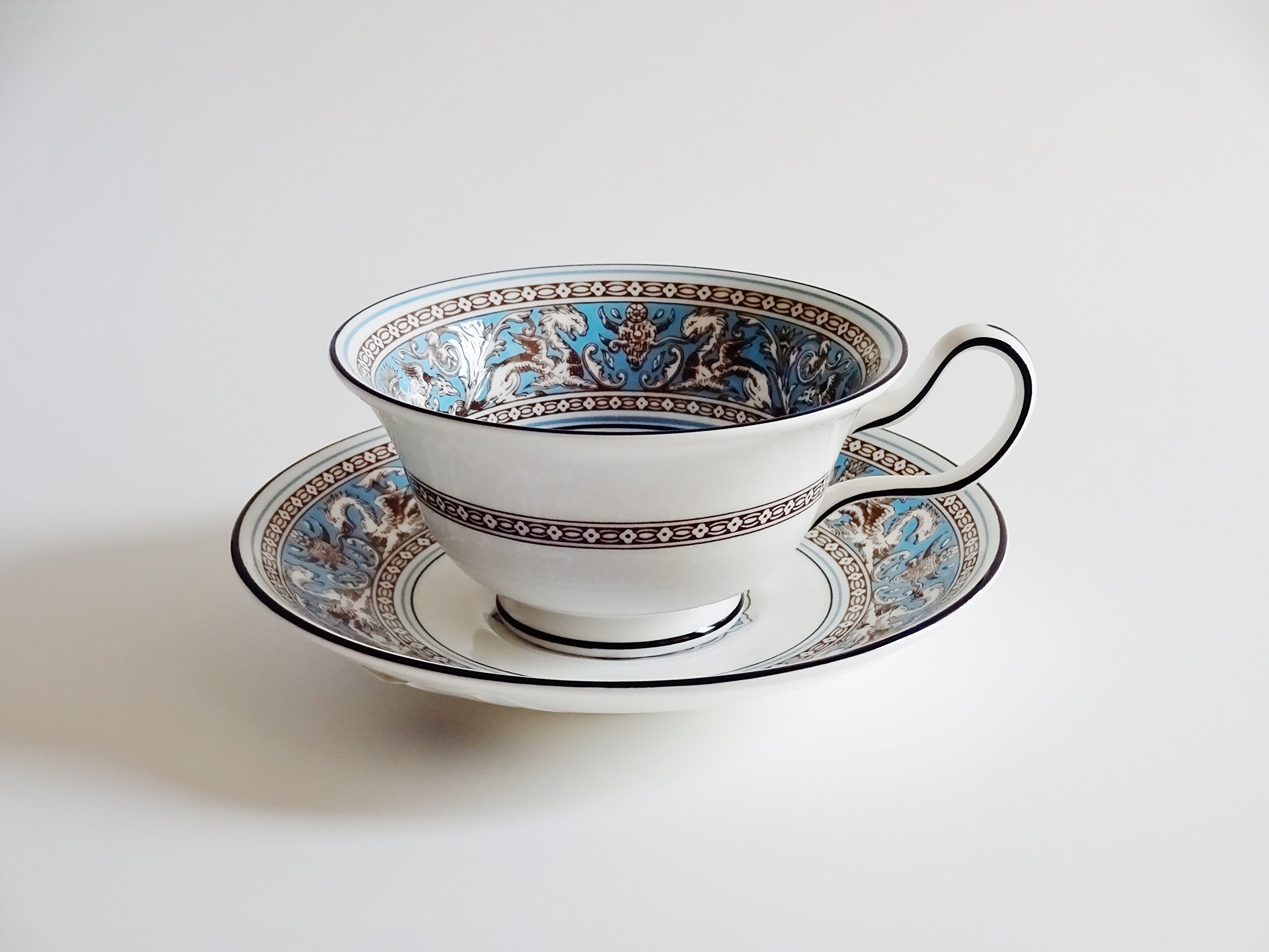 Amazon｜Wedgwood (ウェッジウッド) フロレンティーン・ターコイズ