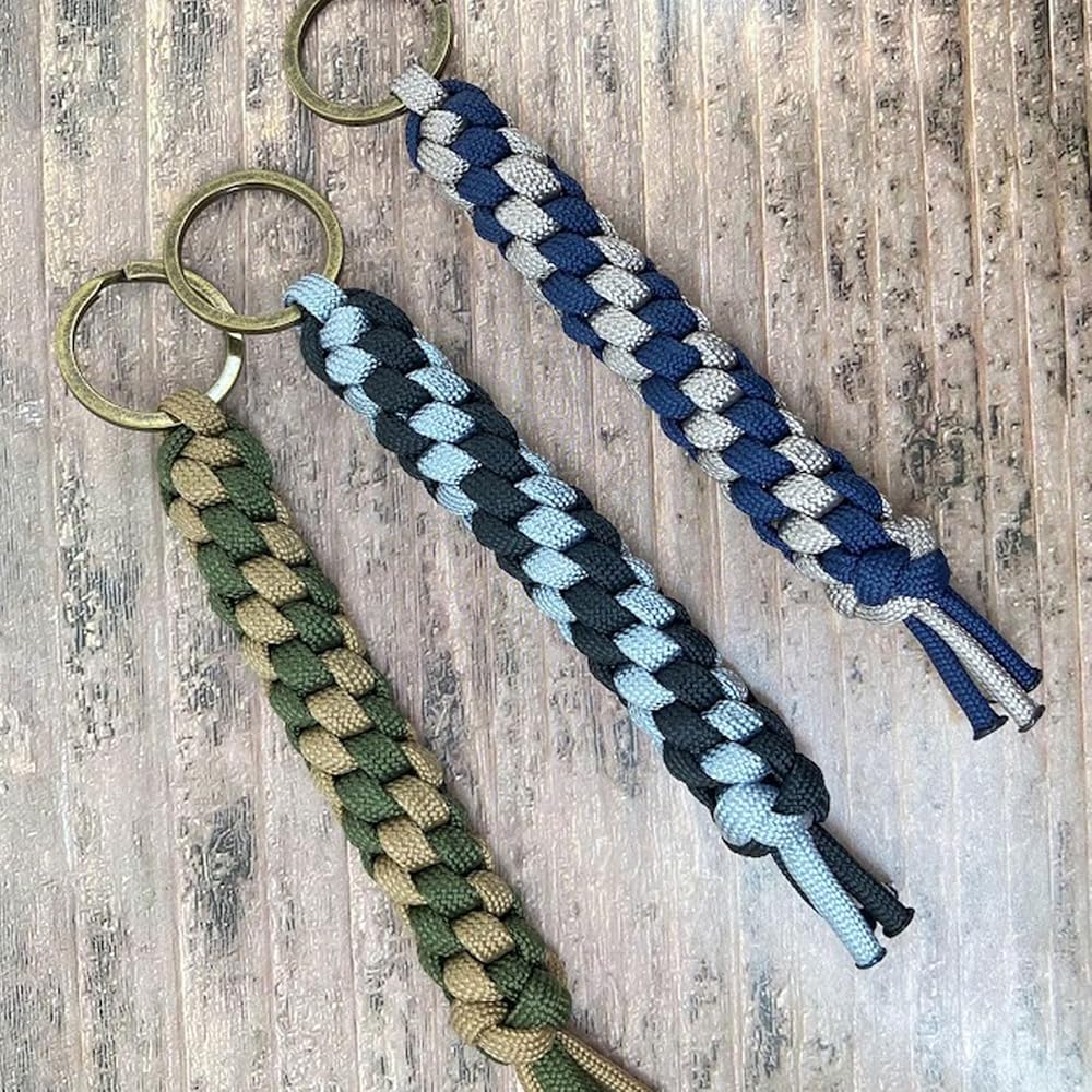 Amazon.co.jp: パラコードキーホルダー 丸四つ畳み編み3本セット