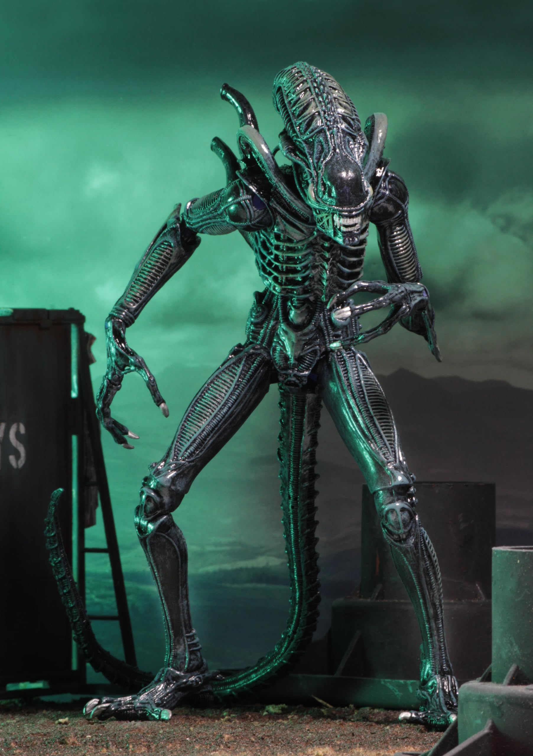 Amazon.com: NECA - Alien- 7