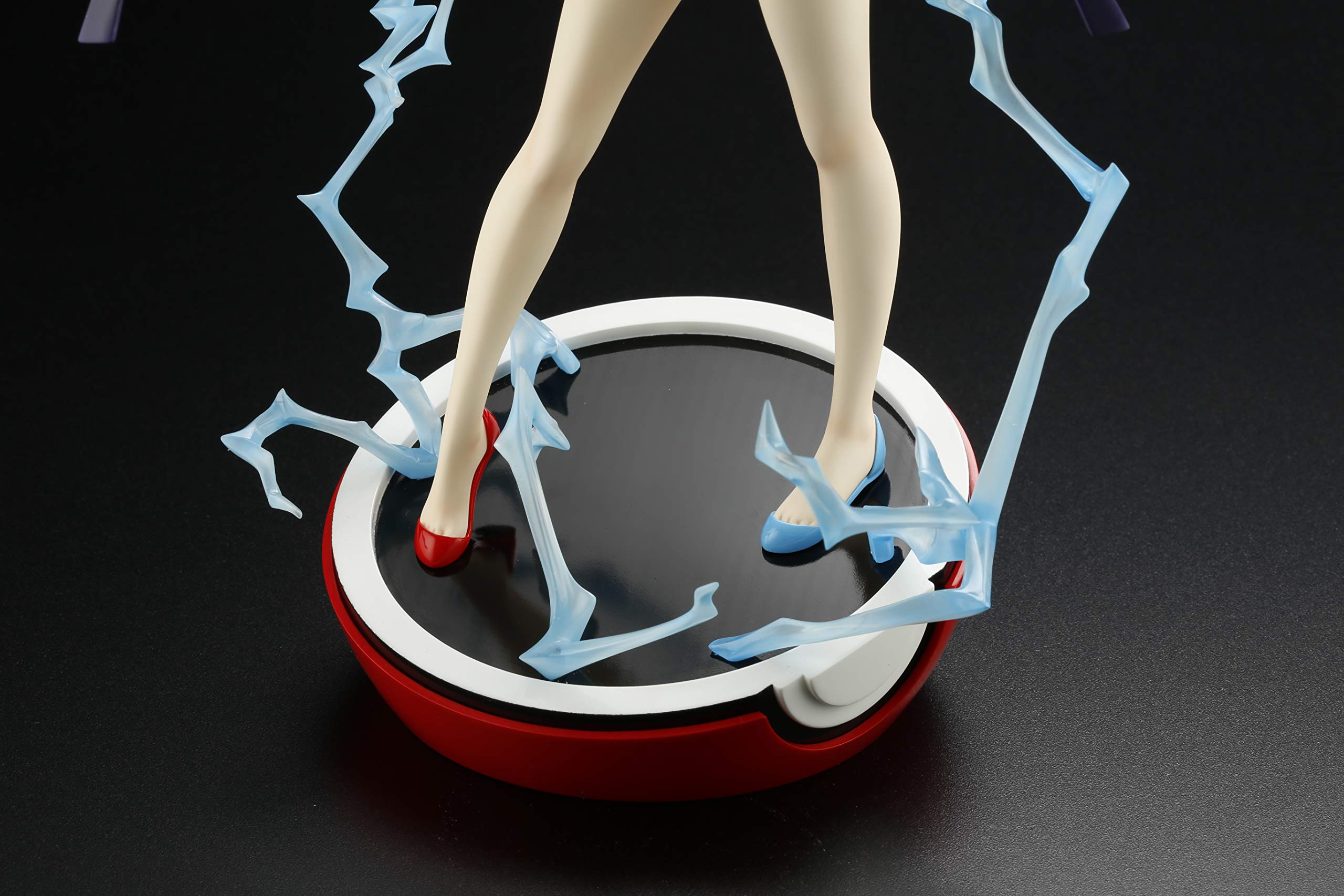 Amazon | ポケモンセンターオリジナル フィギュア カミツレ&エモンガ