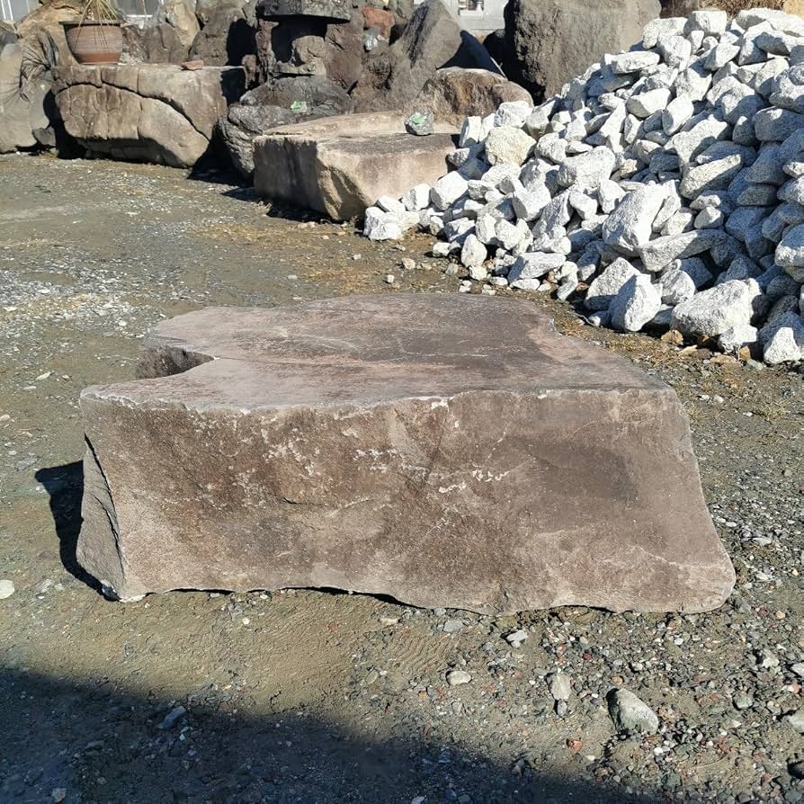 Amazon.co.jp: 本小松石197キロ庭石鑑賞石石盆石水石灯籠庭坪庭盆栽