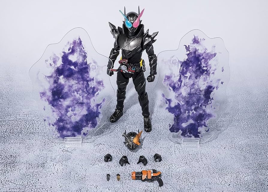 Amazon.co.jp: S.H.Figuarts 仮面ライダービルド ラビットタンク