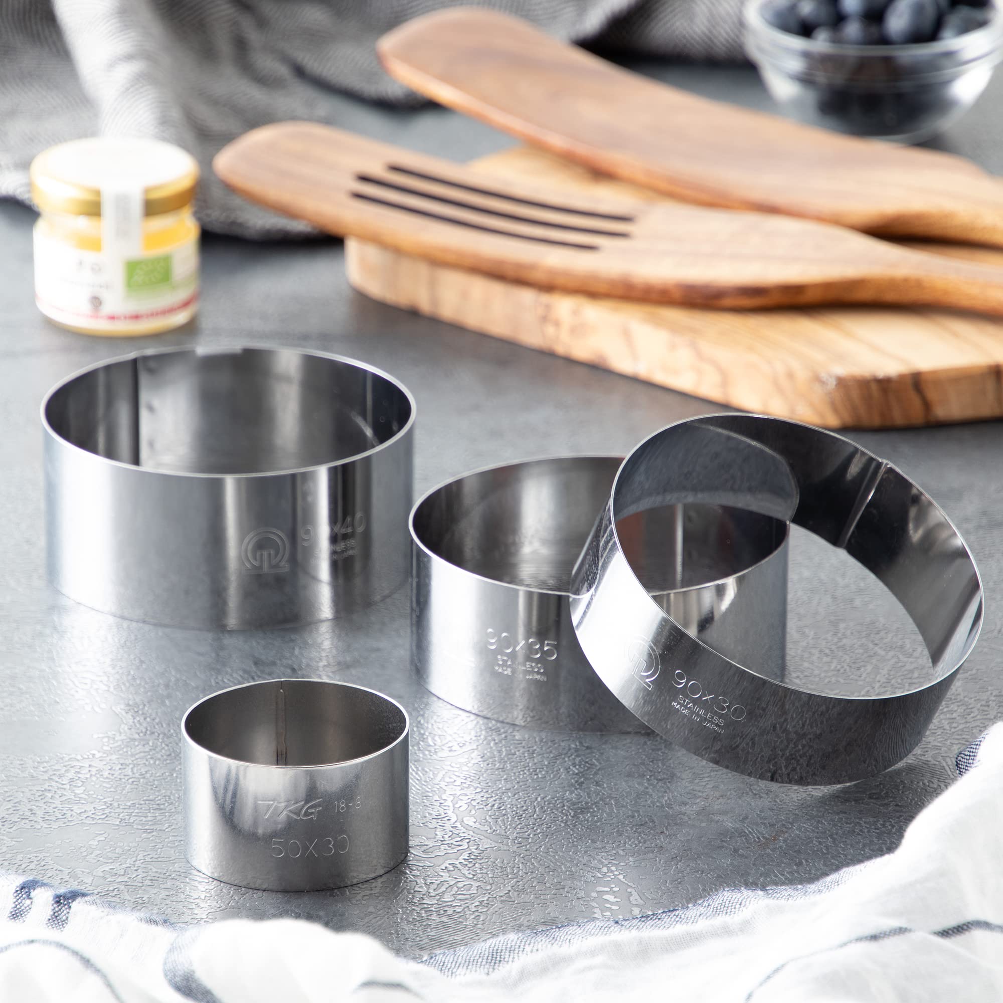 Amazon.co.jp: SA18-0セルクルリング丸型 φ60×H30mm WSL08011 : 文房具