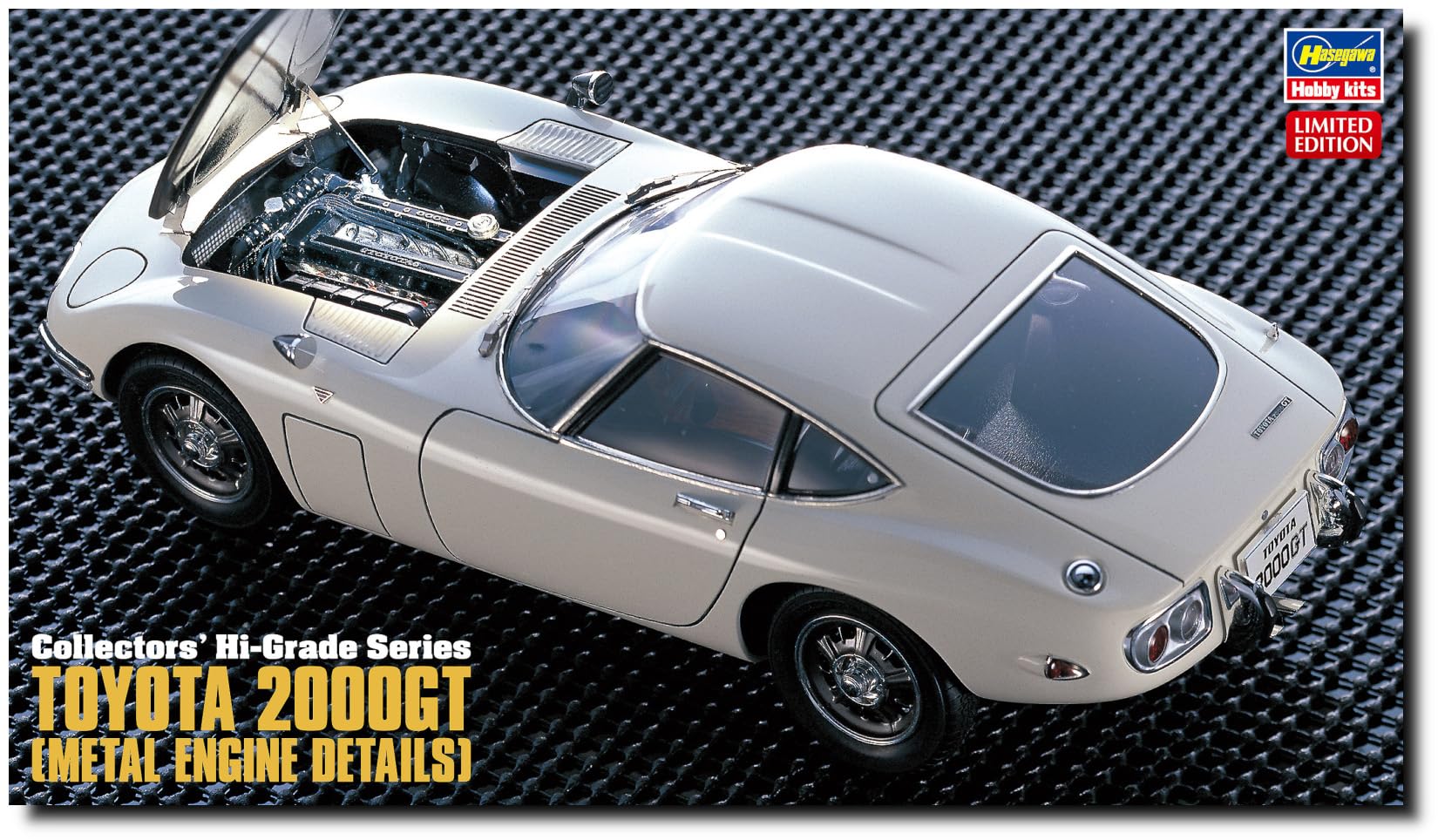 Amazon.com: Hasegawa 1/24 Toyota 2000GT with Metal Engine Details