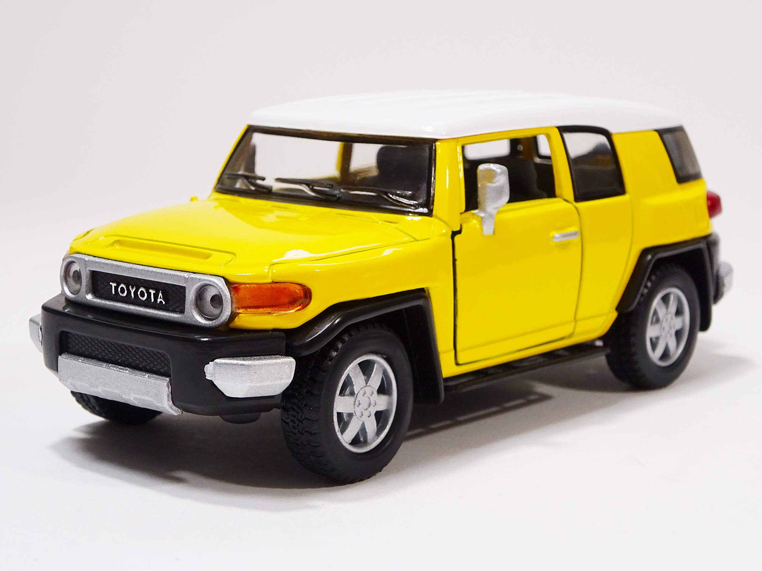 Amazon | キンスマート トヨタ FJクルーザー イエロー 1/36 ミニカー