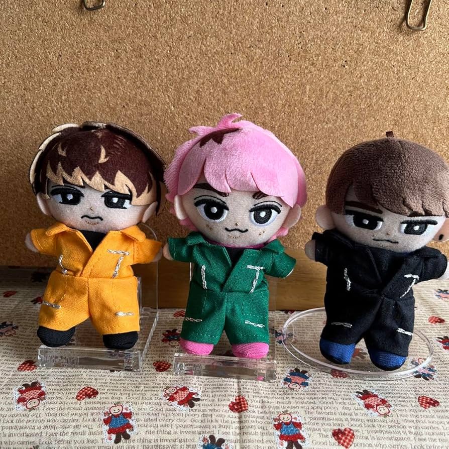 Amazon.co.jp: まーみ様 SnowManそれスノつなぎ風 すのチル用