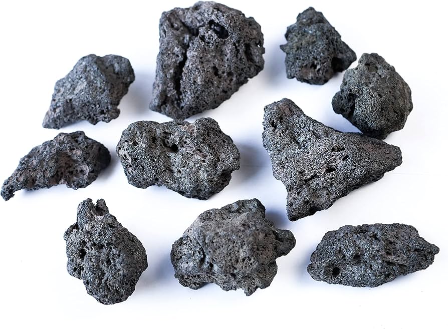 Amazon | アクアリウム用 極上溶岩石（国産 黒色） Sサイズ【AQUASHOP