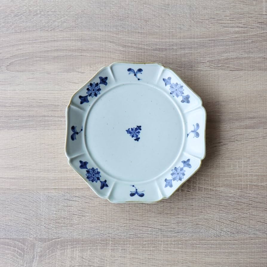 Amazon | 波佐見焼 陶房青 古染花八方 緑青磁 7寸皿 プレート 陶磁器