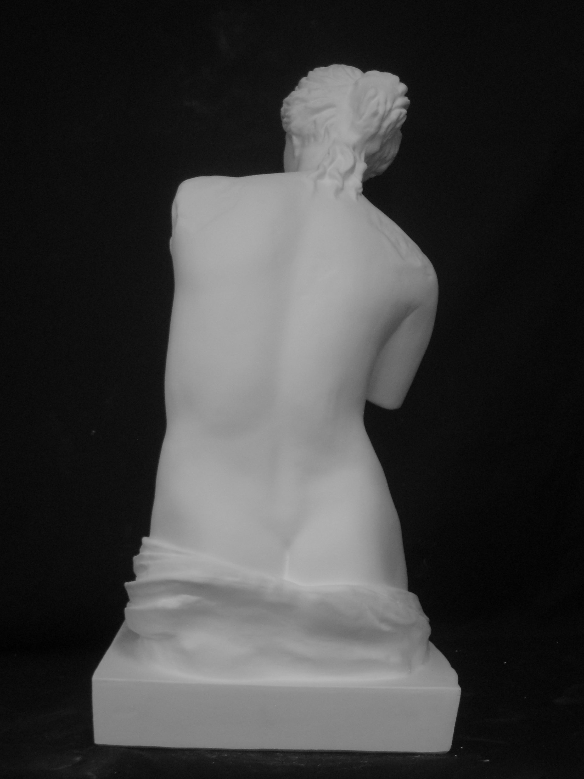 Amazon.co.jp: 石膏像 H－002 ミロ島ヴィーナス半身像（縮小） H