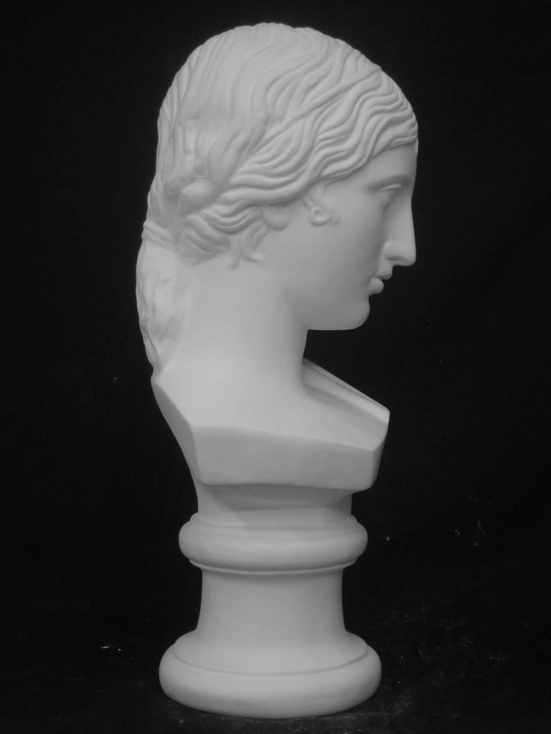 Amazon.co.jp: 石膏像 K－141 ギリシャ少女胸像 H．52cm