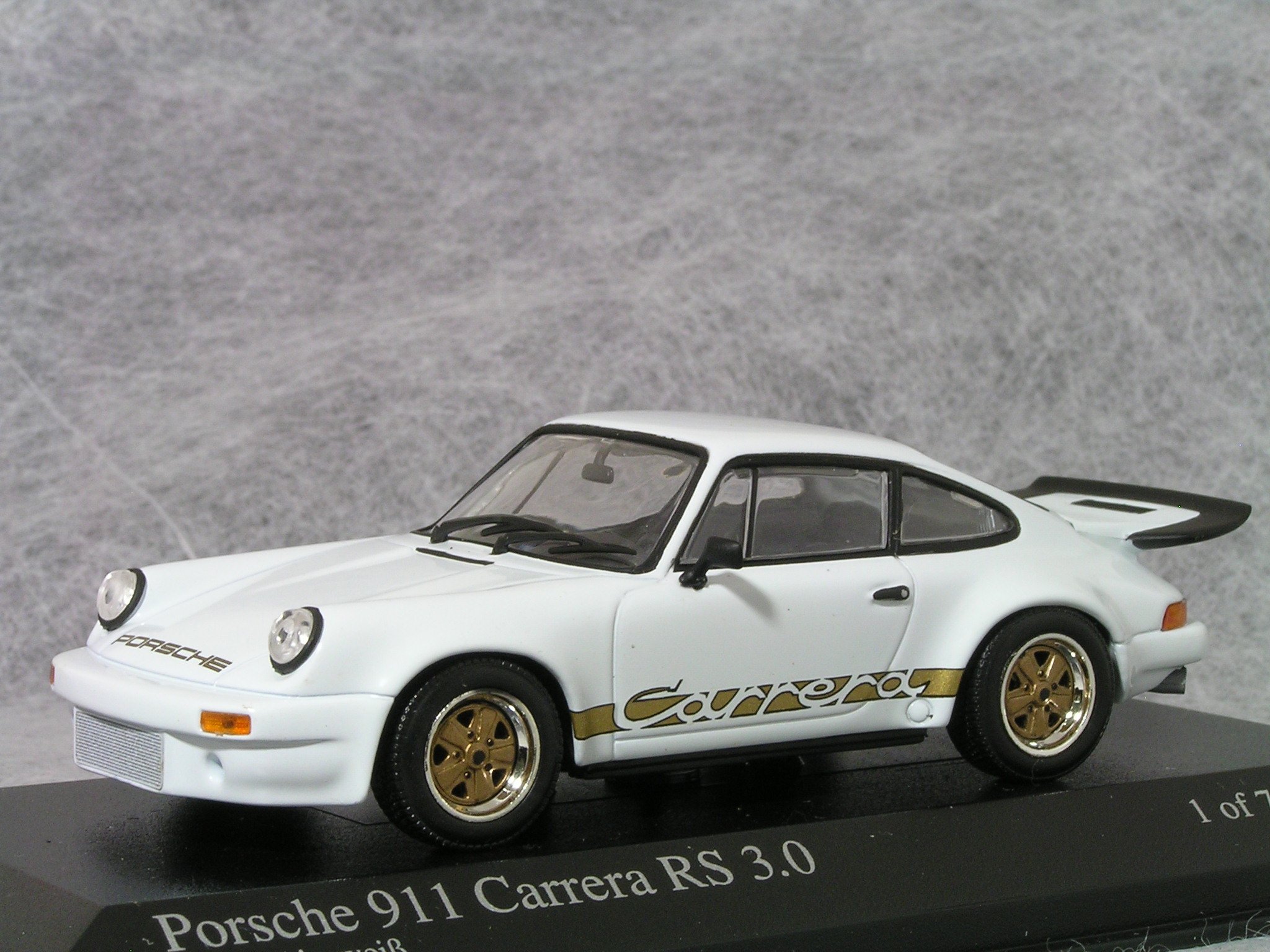 Amazon | 1/43 ポルシェ911 〓 カレラ RS 3.0 / White 〓 Porsche