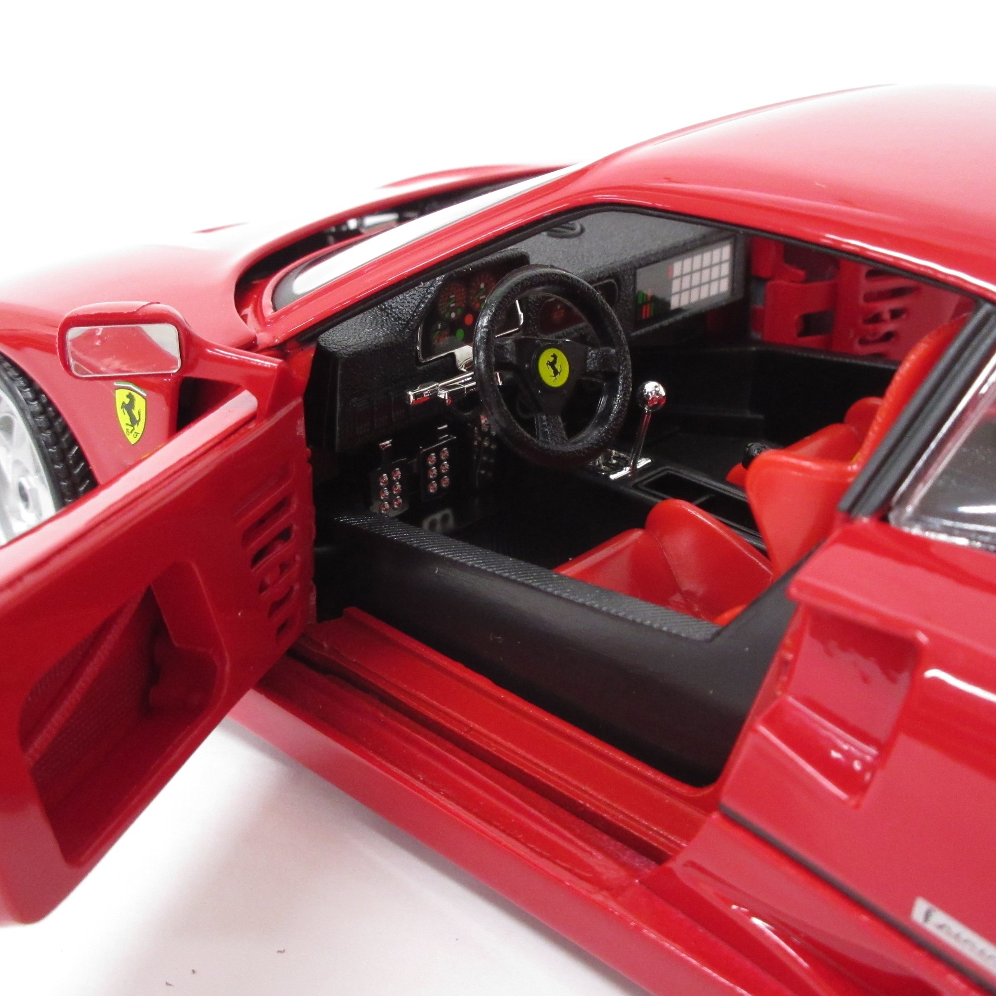 Amazon | ミニカー ブラーゴ フェラーリ 1:18 オリジナルシリーズ F40