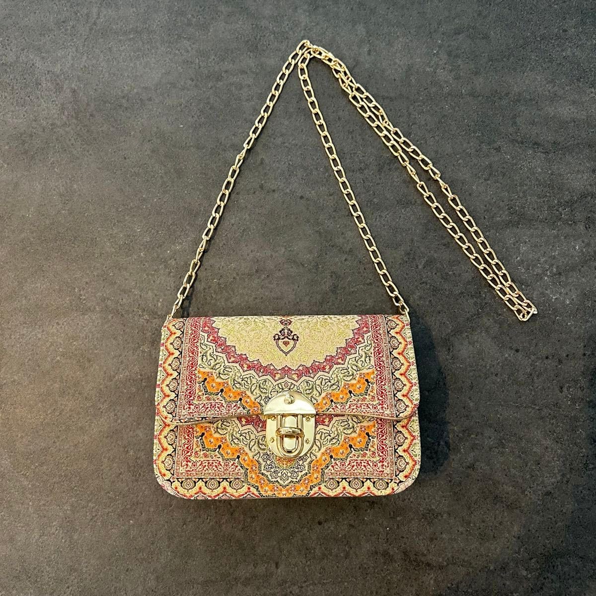 Amazon.co.jp: シンプルコーデ トルコ直輸入ショルダーバッグ