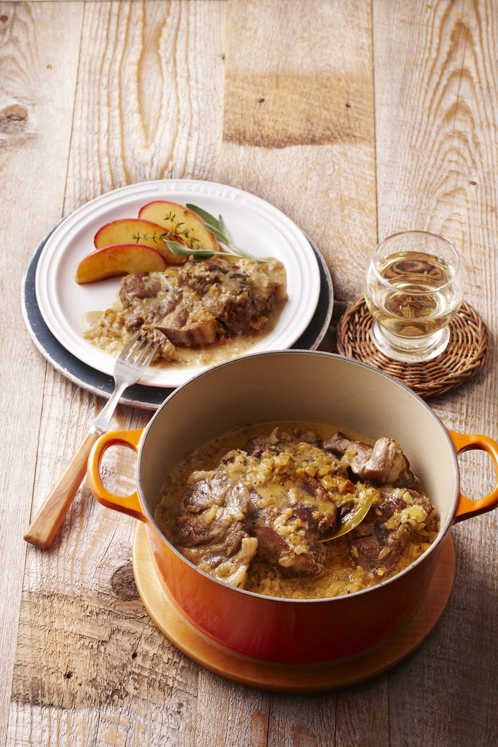 Amazon | ルクルーゼ ココットロンド 16cm IH対応 オレンジ 2501-16-09