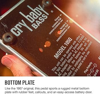 Amazon.com: JIM DUNLOP 105Q Cry Baby Bass Wah Guitar Effects Pedal